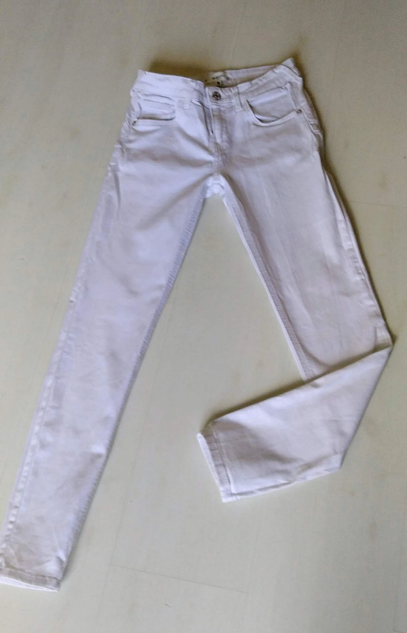 Superbe skinny blanc Mango taille XXS-32